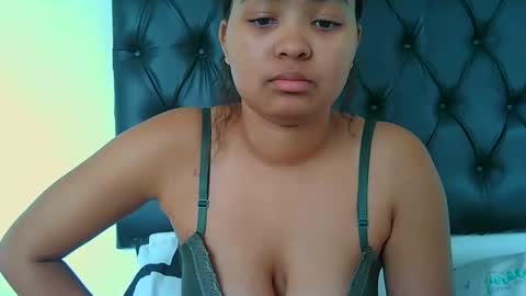Snapshot of exclusivecourtney chatting on 8, 5, 2026 courtney online show from 8, 5, 2026