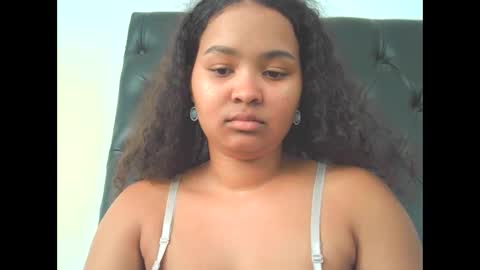 Snapshot of exclusivecourtney chatting on 5, 6, 2026 courtney online show from 5, 6, 2026