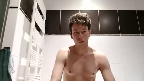 Excuteboy online show from 13, 3, 2026