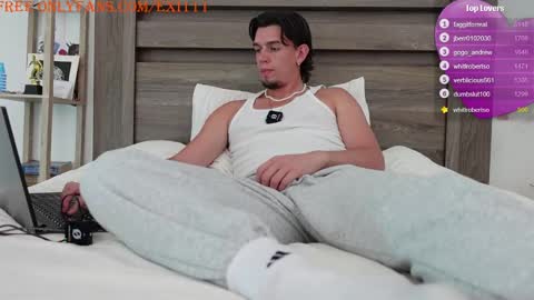 Snapshot of exi111 chatting on 10, 1, 2025 Exi111 online show from 10, 1, 2025