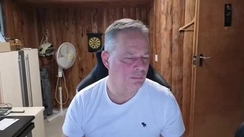 Snapshot of exibe1219 chatting on 21, 12, 2024 exibe1219 online show from 21, 12, 2024