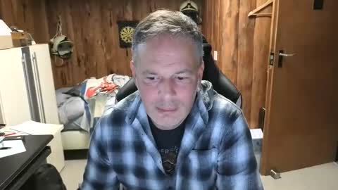 Snapshot of exibe1219 chatting on 20, 10, 2025 exibe1219 online show from 20, 10, 2025