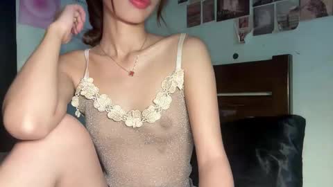 Snapshot of exoo_exoo_07 chatting on 11, 9, 2025 Angela online show from 11, 9, 2025