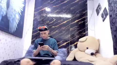 Snapshot of exotichot_couple chatting on 4, 5, 2026 exotichot_couple online show from 4, 5, 2026