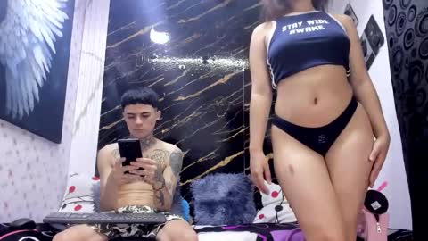 Snapshot of exotichot_couple chatting on 17, 5, 2026 exotichot_couple online show from 17, 5, 2026