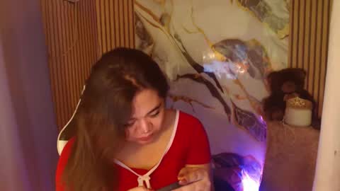 SHANTAL MARIE online show from 9, 10, 2025