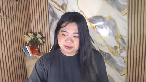 SHANTAL MARIE online show from 9, 4, 2026