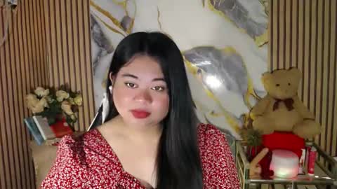 SHANTAL MARIE online show from 21, 4, 2026