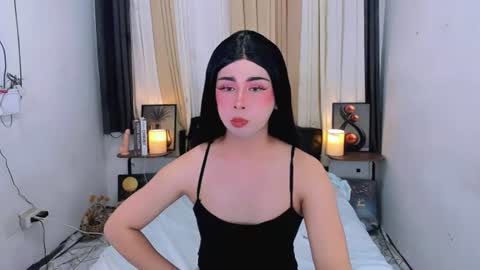 expensive_elise online show from 23, 6, 2026