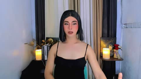expensive_elise online show from 12, 7, 2026