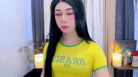 expensive_elise online show from 28, 7, 2026