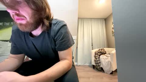 Snapshot of explosive_andyy chatting on 9, 11, 2025 Explosivee andyy online show from 9, 11, 2025