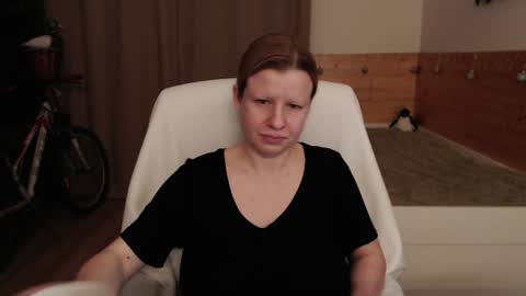 Crystal online show from 4, 12, 2024