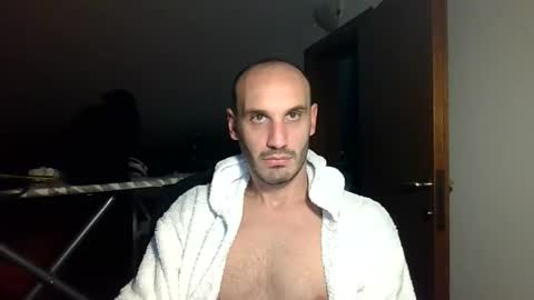 Snapshot of extr0 chatting on 7, 3, 2025 Extro online show from 7, 3, 2025