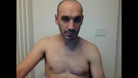 Snapshot of extr0 chatting on 14, 11, 2025 Extro online show from 14, 11, 2025