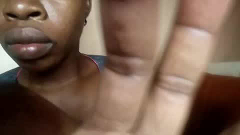 Snapshot of extra_pound chatting on 7, 7, 2026 Nina online show from 7, 7, 2026
