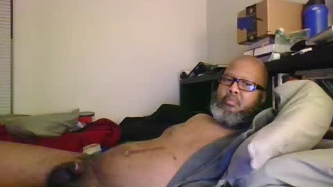 eyequee0007 online show from 20, 11, 2025