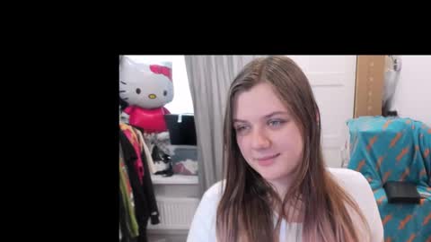 Snapshot of eyes_say_yes chatting on 24, 2, 2026 Yara online show from 24, 2, 2026