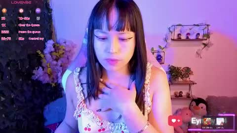 eymmy_24 online show from 25, 2, 2026