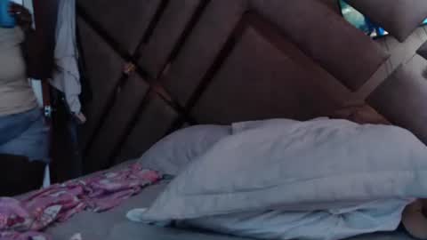 eyshaexotii online show from 5, 10, 2025