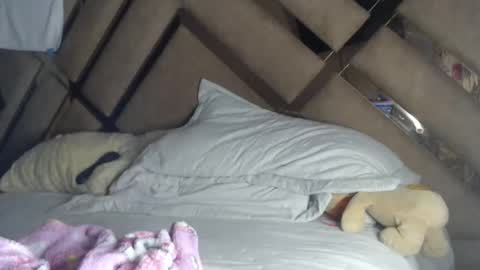 eyshaexotii online show from 14, 11, 2025