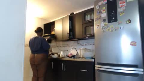 eyshaexotii online show from 17, 11, 2025