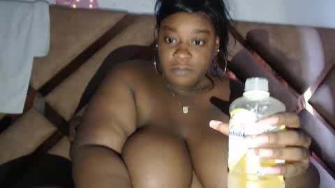 eyshaexotii online show from 21, 12, 2025