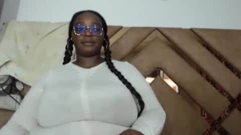 eyshaexotii online show from 24, 3, 2026