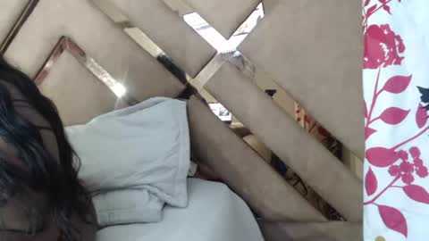 eyshaexotii online show from 28, 4, 2026