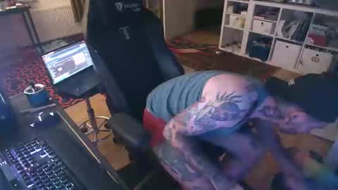 Eytab online show from 8, 9, 2025