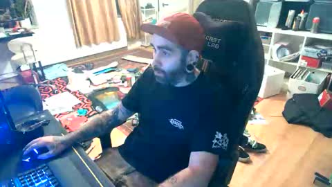 Eytab online show from 18, 9, 2025