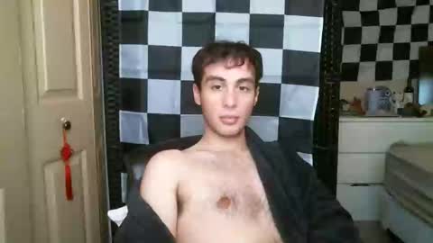 Ezra Naamah online show from 18, 1, 2025