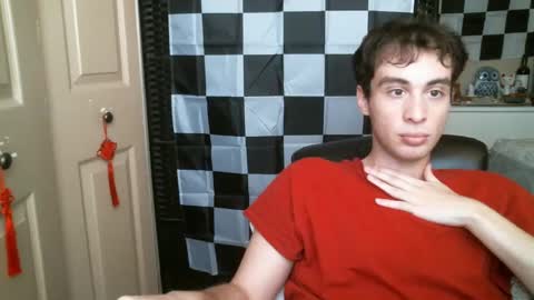 Ezra Naamah online show from 8, 2, 2025