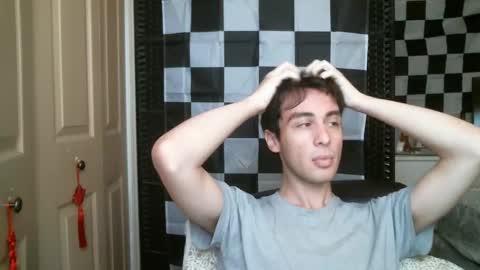 Ezra Naamah online show from 16, 2, 2025