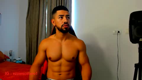 Snapshot of ezzio_scolaro chatting on 20, 11, 2025 Ezzio Scolaro online show from 20, 11, 2025