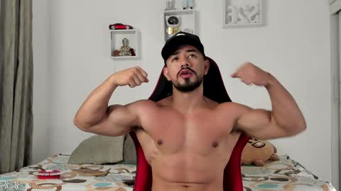 Ezzio Scolaro online show from 12, 4, 2026