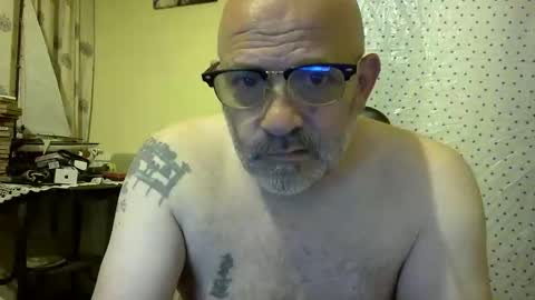 f1zzeek online show from 6, 6, 2026