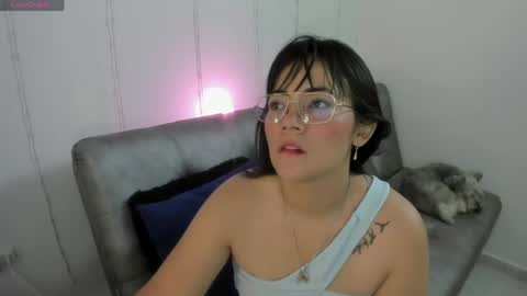 camila online show from 19, 4, 2026