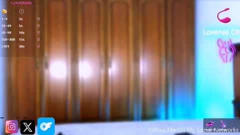 Snapshot of fabi_smith09 chatting on 2, 11, 2025 Fabi online show from 2, 11, 2025