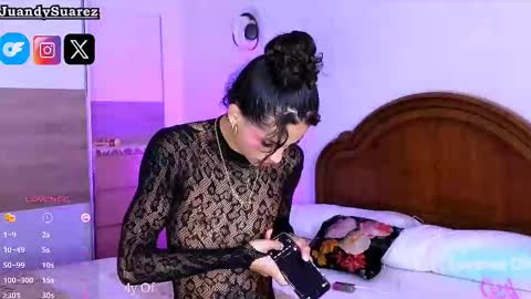 Snapshot of fabi_smith09 chatting on 30, 11, 2025 Fabi online show from 30, 11, 2025