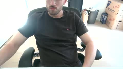 Call me bitch online show from 24, 5, 2026