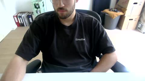 Call me bitch online show from 1, 8, 2026