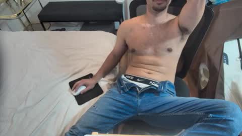 fabiano_hernandes30 online show from 23, 4, 2026