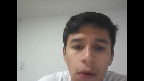 Snapshot of fabiar11 chatting on 8, 10, 2025 R online show from 8, 10, 2025