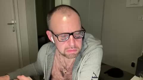 Snapshot of fabiothick chatting on 27, 11, 2025 fabiothick online show from 27, 11, 2025