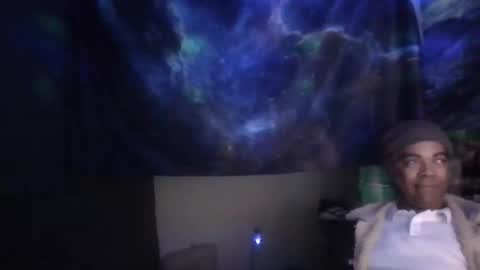 fadeyisteven32 online show from 16, 12, 2025