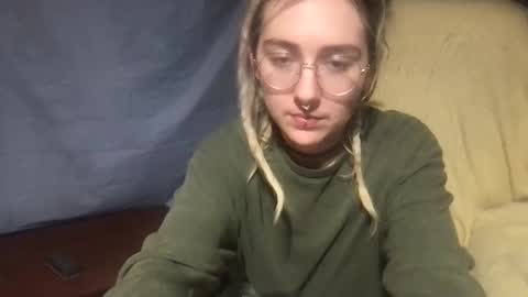 Snapshot of faexoxoxo chatting on 14, 12, 2024 Fae online show from 14, 12, 2024