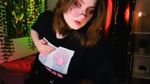 Snapshot of fairy_tara chatting on 4, 6, 2026 Tara online show from 4, 6, 2026