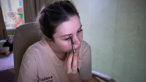 Ilona online show from 2, 2, 2025