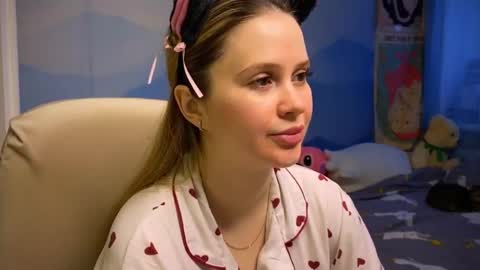 Ilona online show from 15, 12, 2025